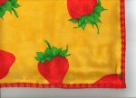 <font color=red><b> DETTAGLIO </b></font> di modello con orlo rifinito con tombolo orlatore.<br><br>